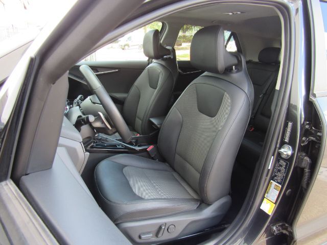 2023 Kia Niro EX Touring Plano TX