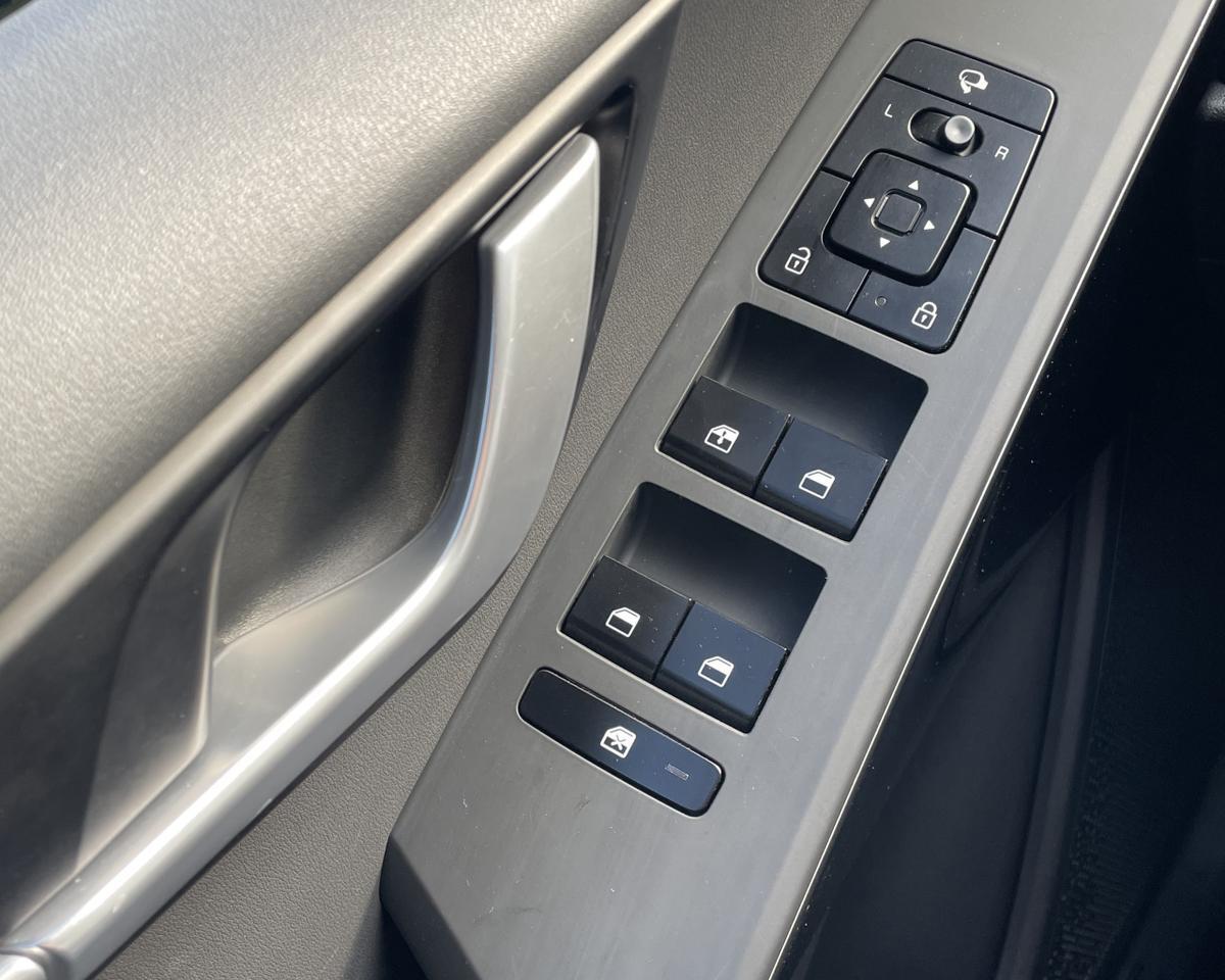 2023 Kia Niro EX Touring Wagon 4D Port Orchard WA