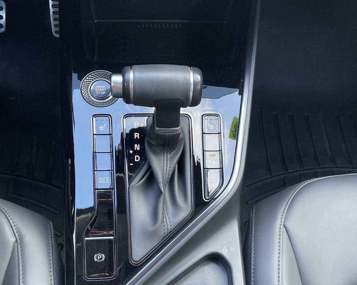 2023 Kia Niro EX Touring Wagon 4D Port Orchard WA