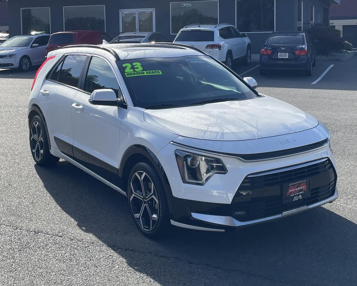 2023 Kia Niro EX Touring Wagon 4D Port Orchard WA