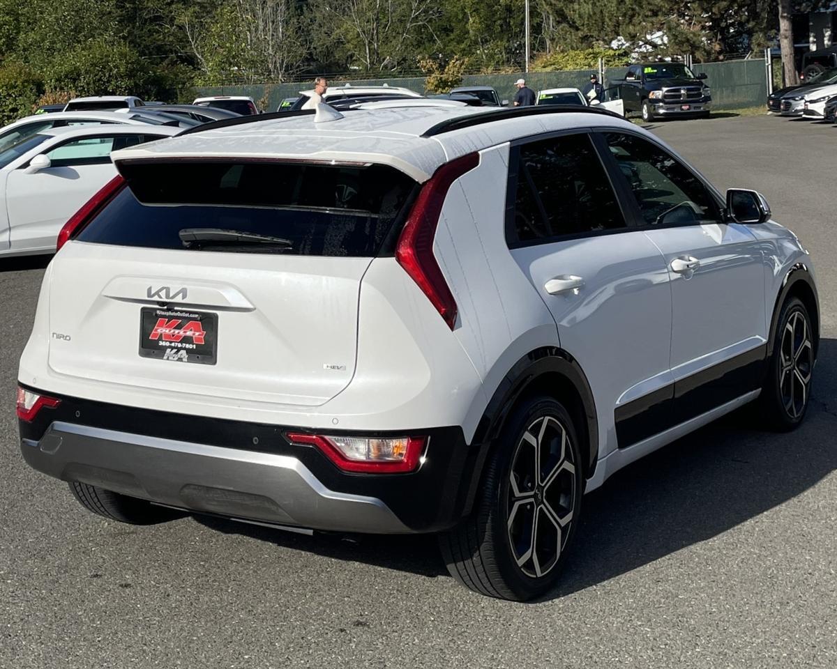 2023 Kia Niro EX Touring Wagon 4D Port Orchard WA