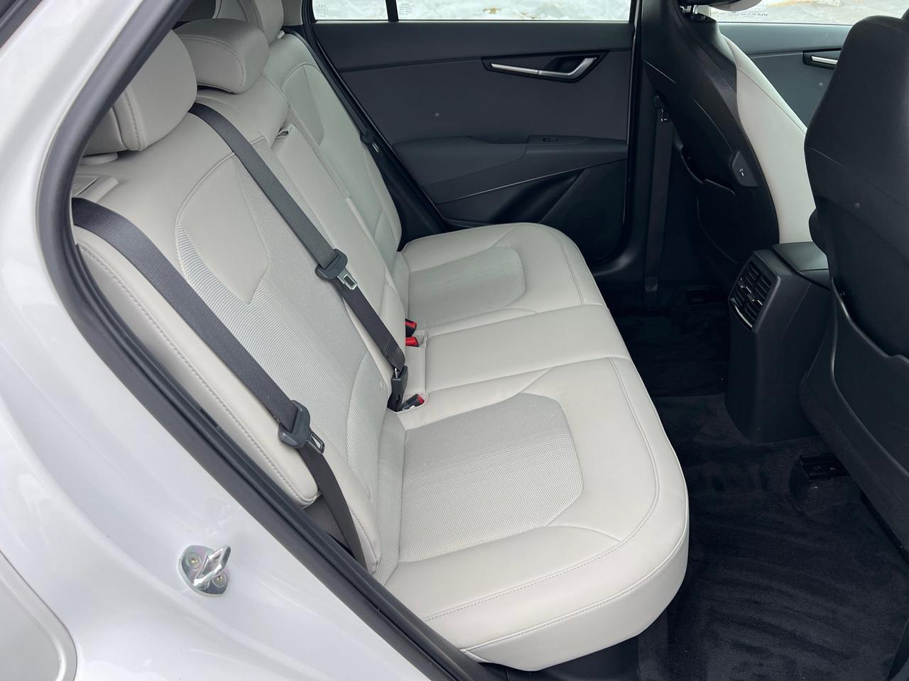 2023 Kia Niro EX Touring Hagerstown MD