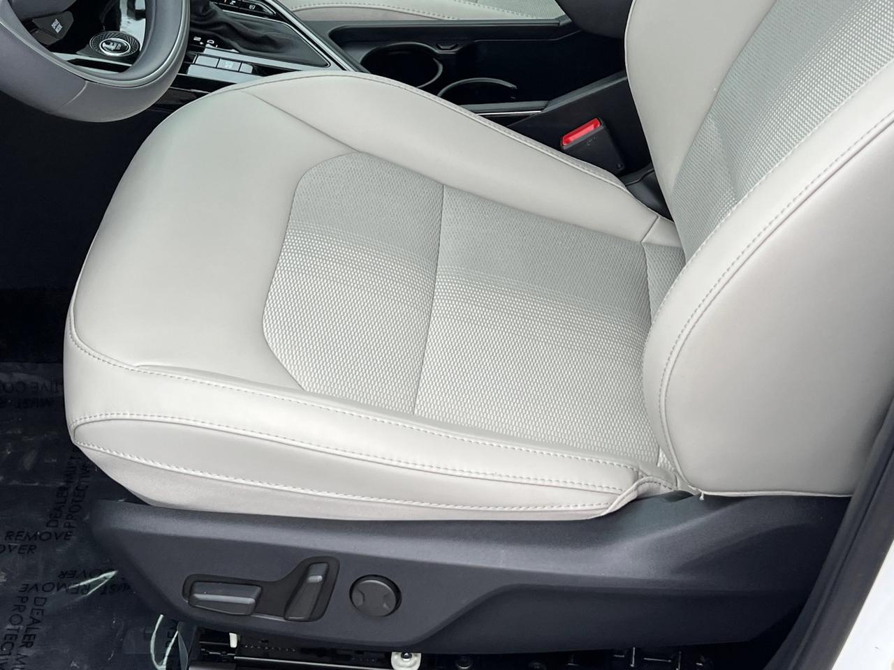 2023 Kia Niro EX Touring Hagerstown MD