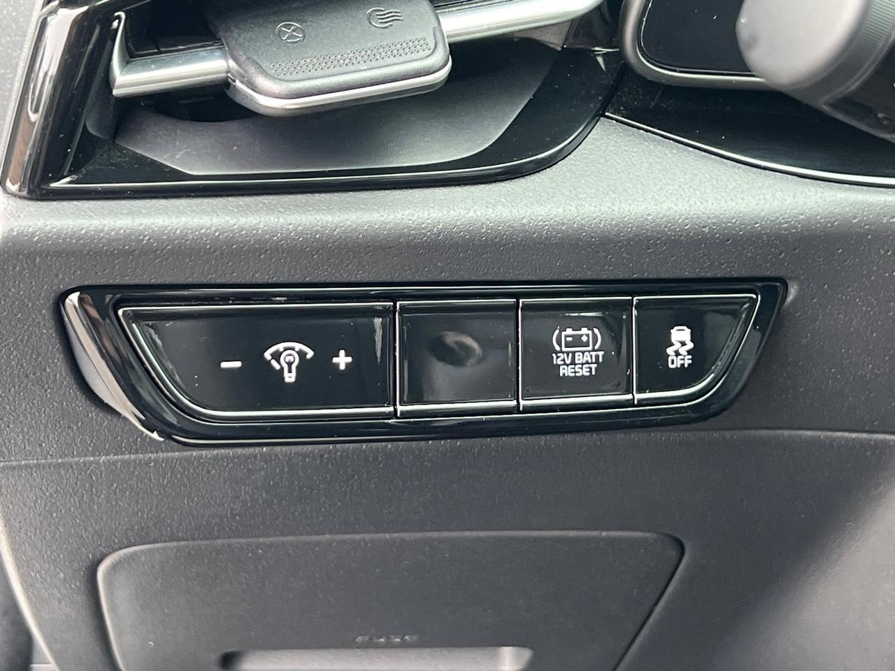 2023 Kia Niro EX Touring Hagerstown MD