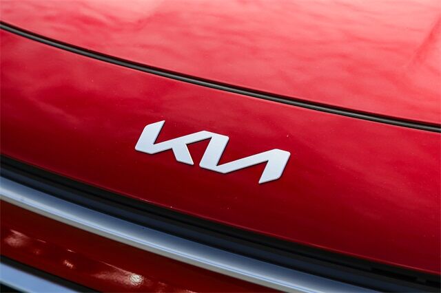 2023 Kia Niro EX Tacoma WA