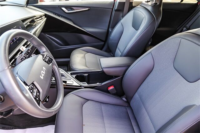 2023 Kia Niro EX Tacoma WA