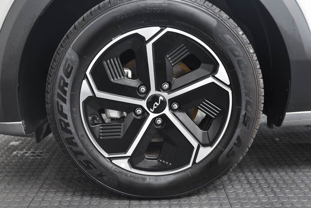 2023 Kia Niro LX Akron OH