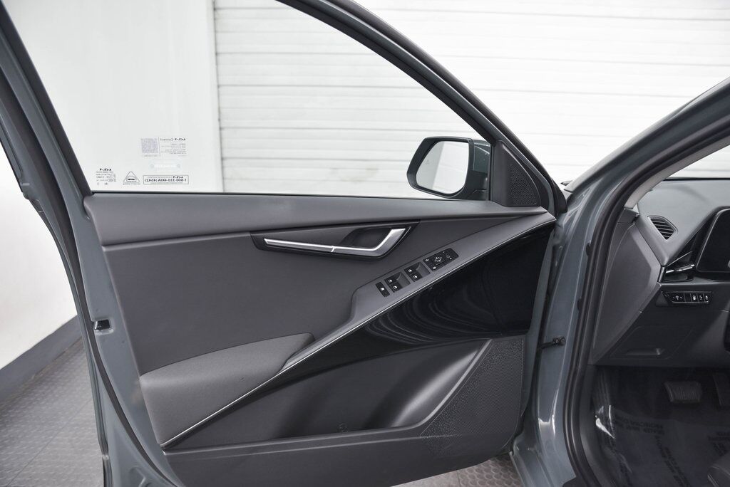 2023 Kia Niro Plug-In Hybrid EX Akron OH