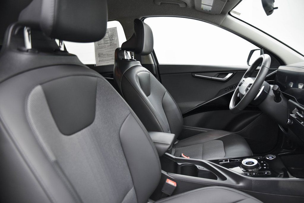 2023 Kia Niro Plug-In Hybrid EX Akron OH