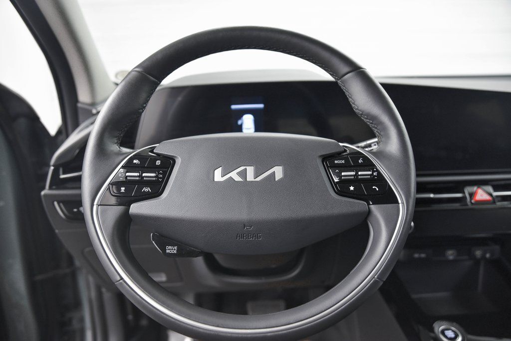 2023 Kia Niro Plug-In Hybrid EX Akron OH