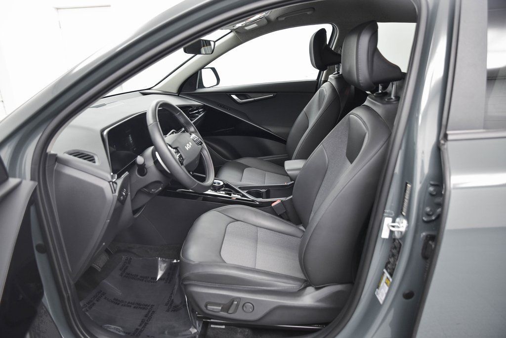 2023 Kia Niro Plug-In Hybrid EX Akron OH