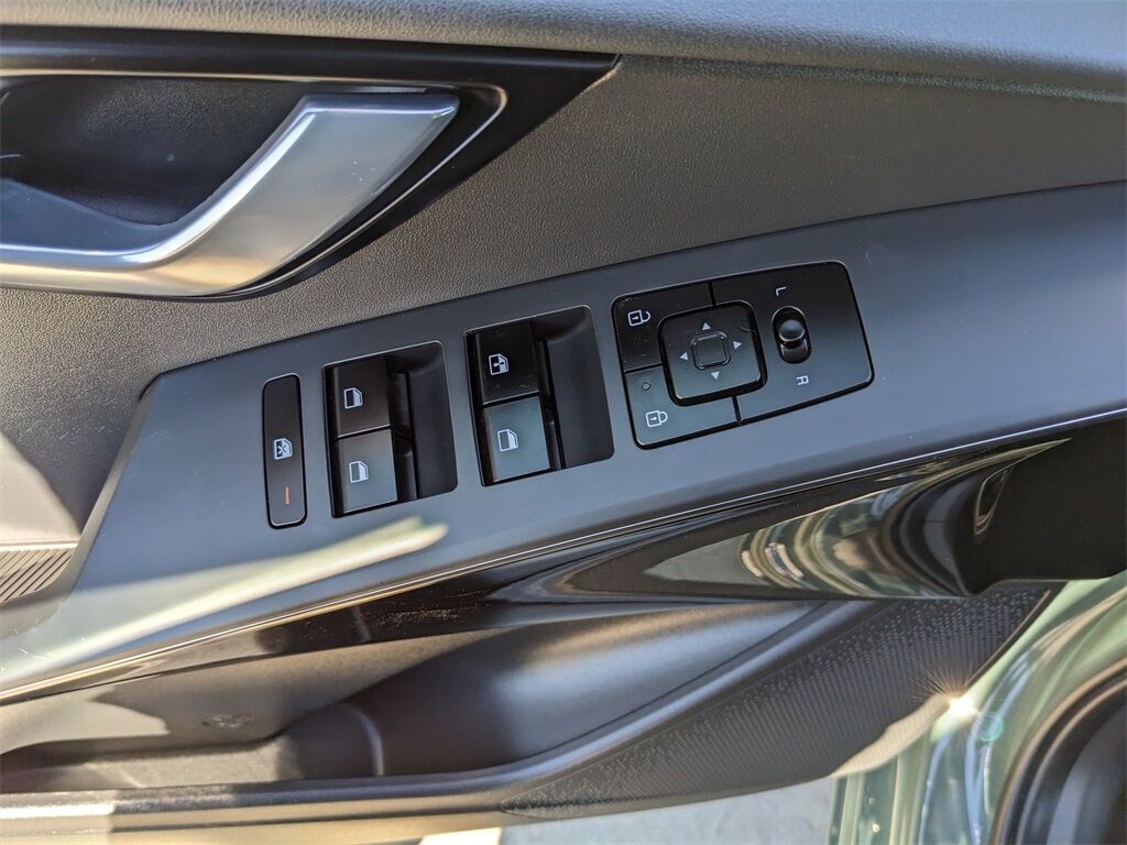 2023 Kia Niro Plug-In Hybrid EX San Clemente CA