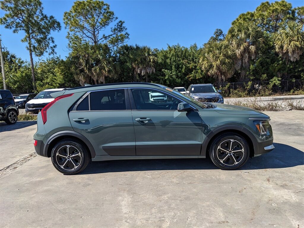 2023 Kia Niro Plug-In Hybrid EX San Clemente CA