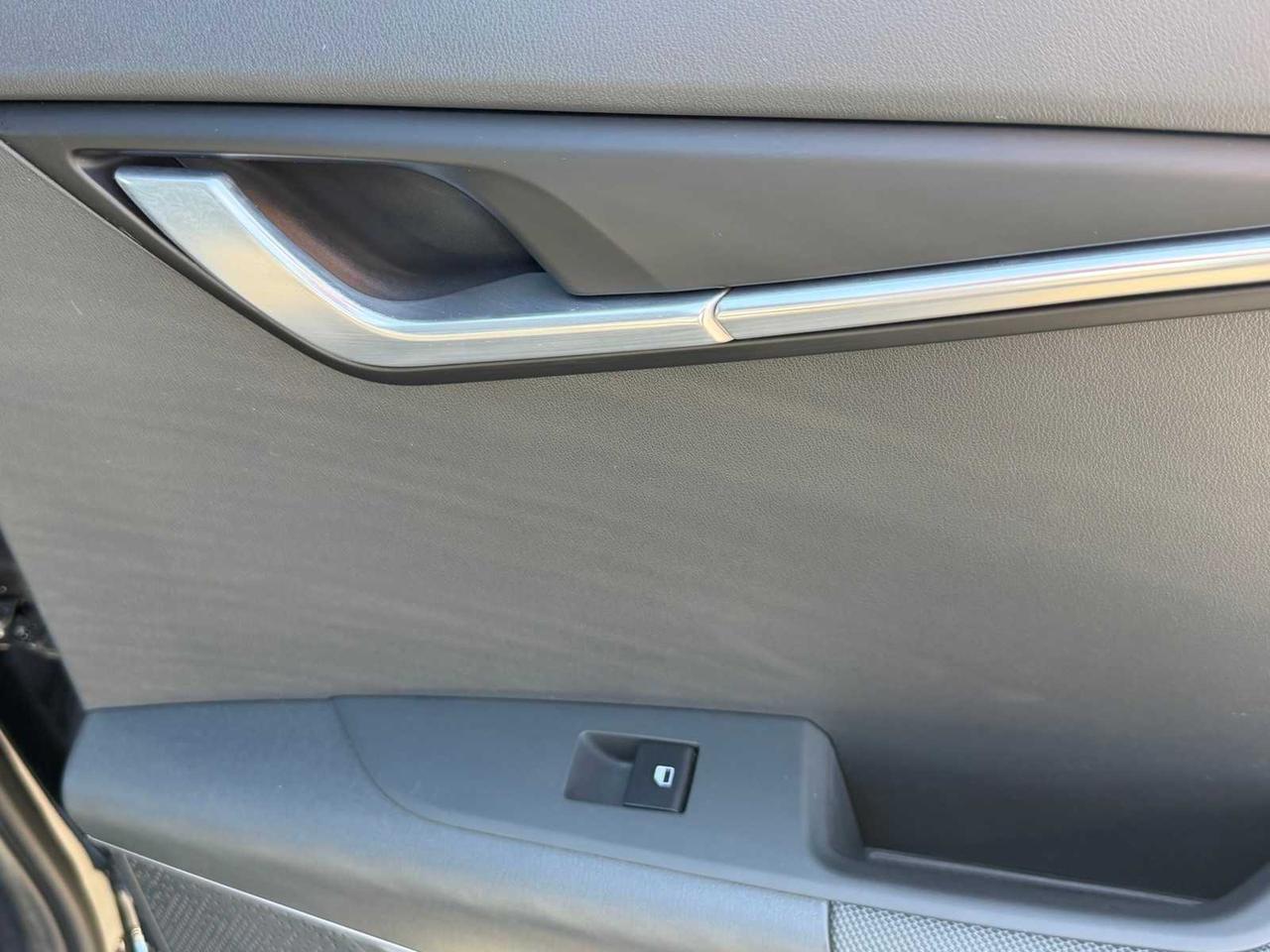 2023 Kia Niro Plug-In Hybrid SX Touring Irving TX