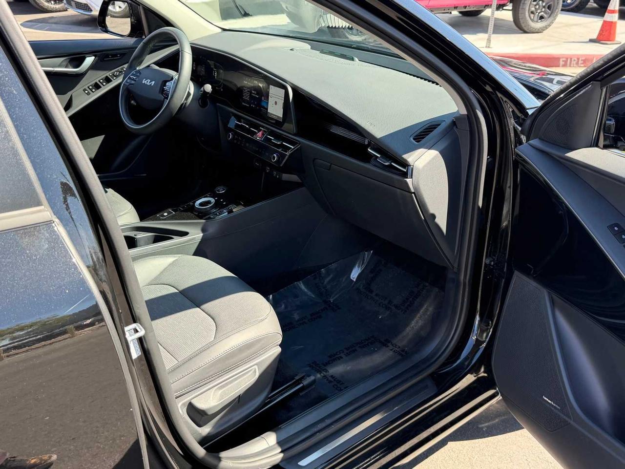 2023 Kia Niro Plug-In Hybrid SX Touring Irving TX