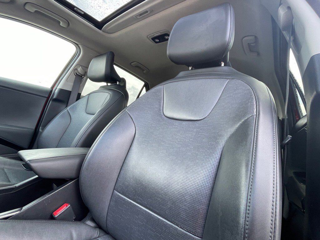 2023 Kia Niro SX Oak Ridge TN