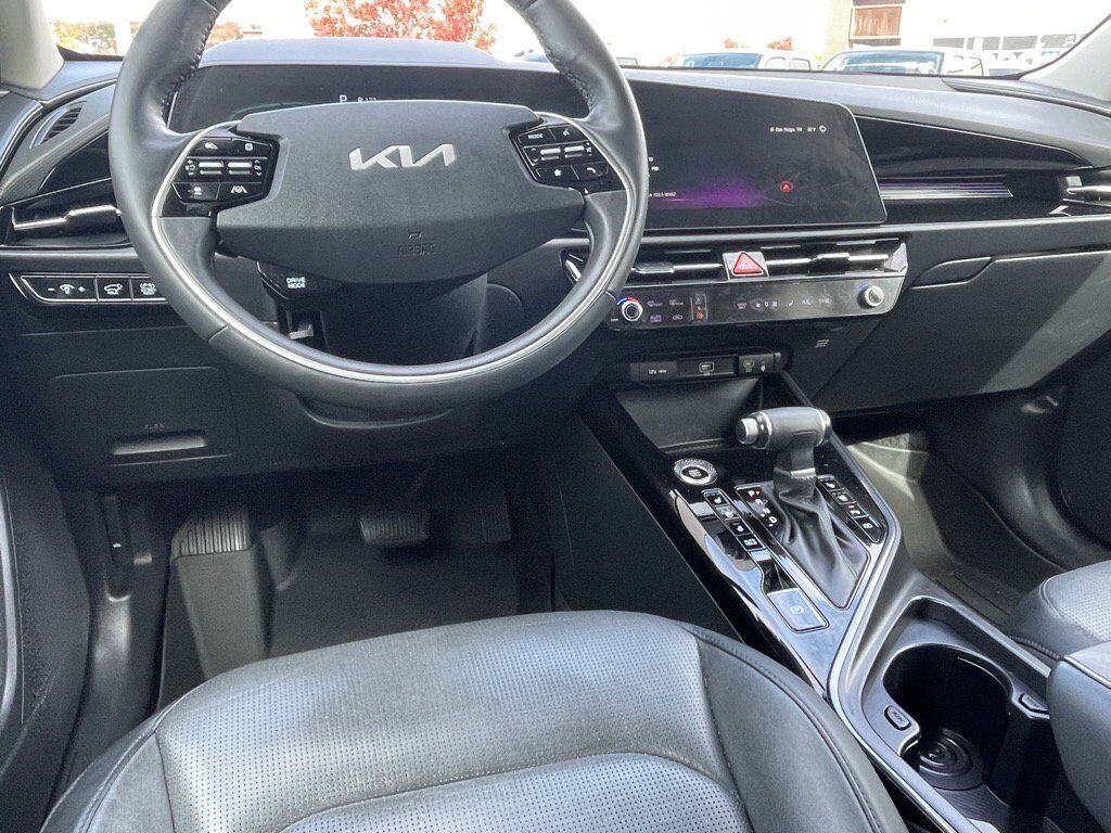 2023 Kia Niro SX Oak Ridge TN