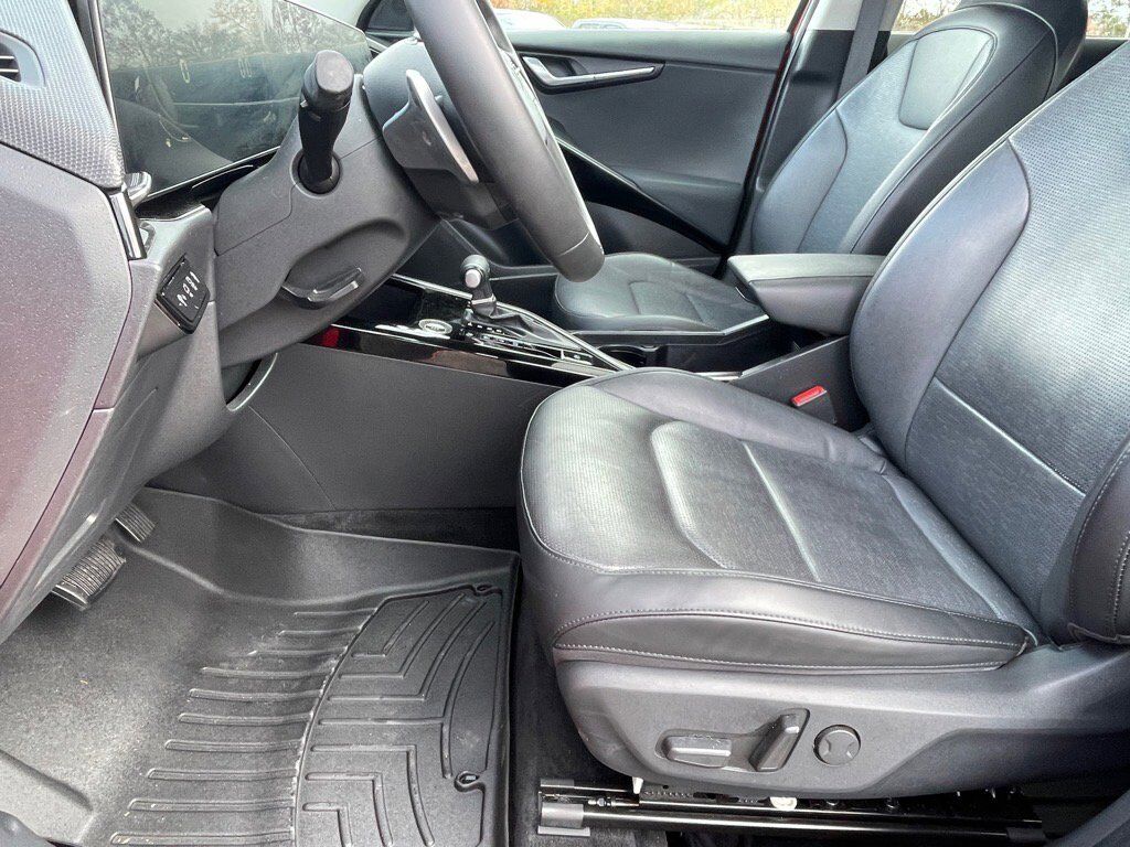 2023 Kia Niro SX Oak Ridge TN