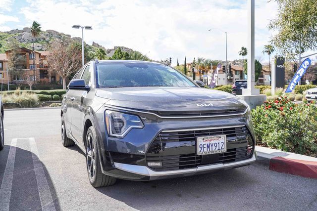 2023 Kia Niro SX Touring