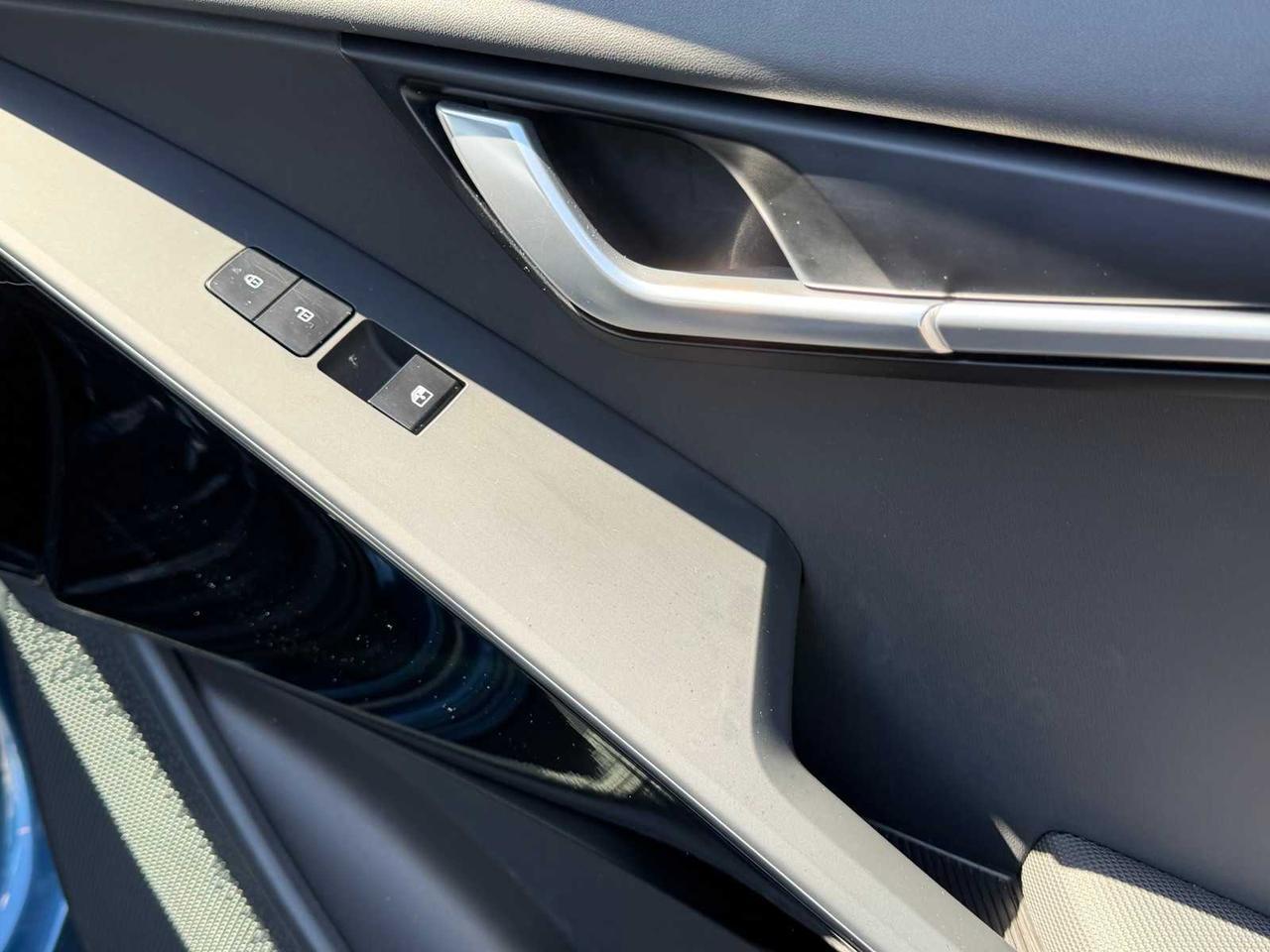 2023 Kia Niro SX Touring Irving TX