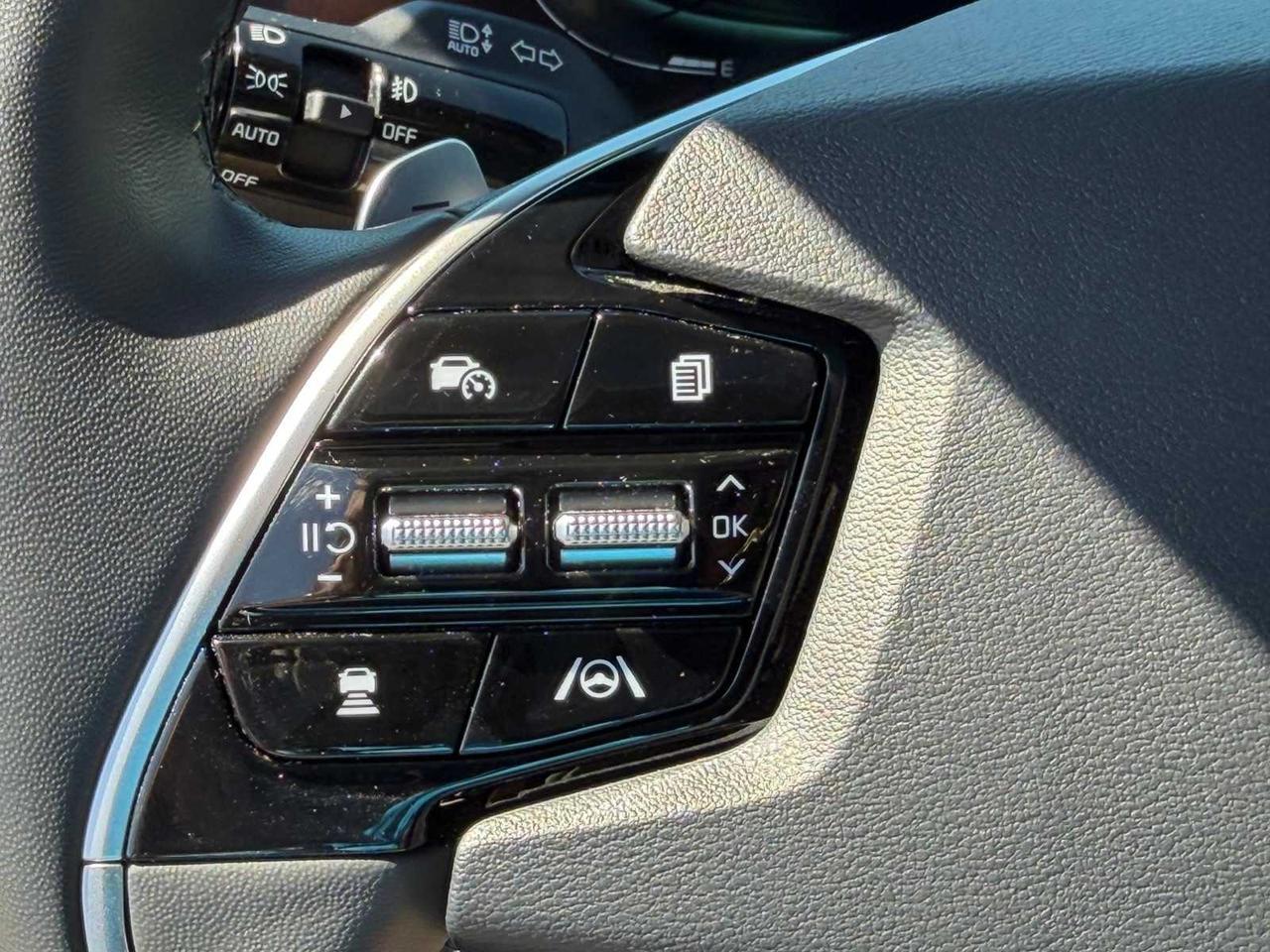 2023 Kia Niro SX Touring Irving TX