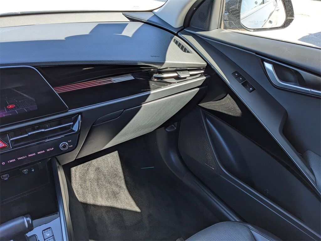 2023 Kia Niro SX Touring San Clemente CA