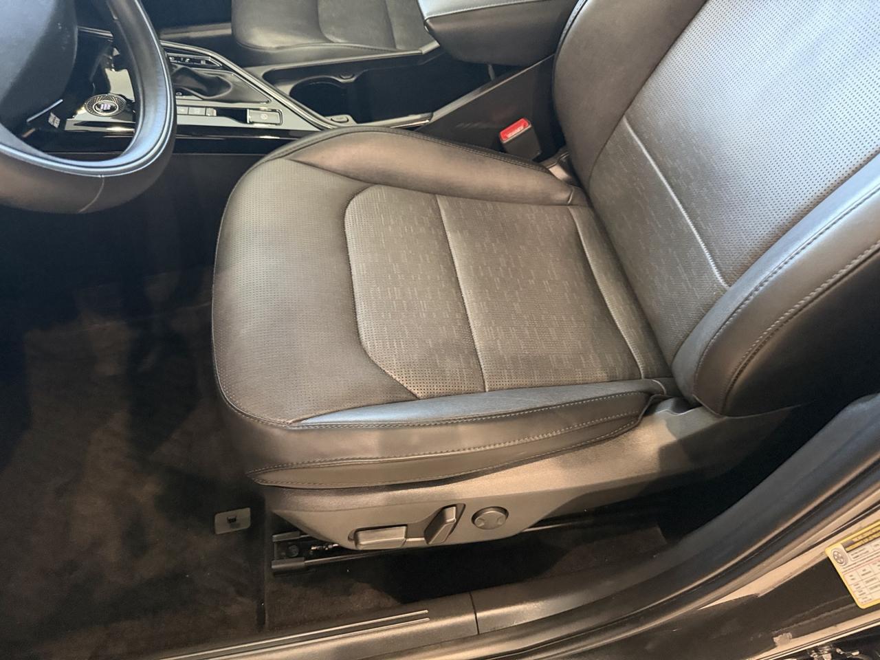 2023 Kia Niro SX Touring Annapolis MD