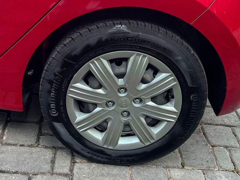 2023 Kia Rio 5-Door S Wilmington NC