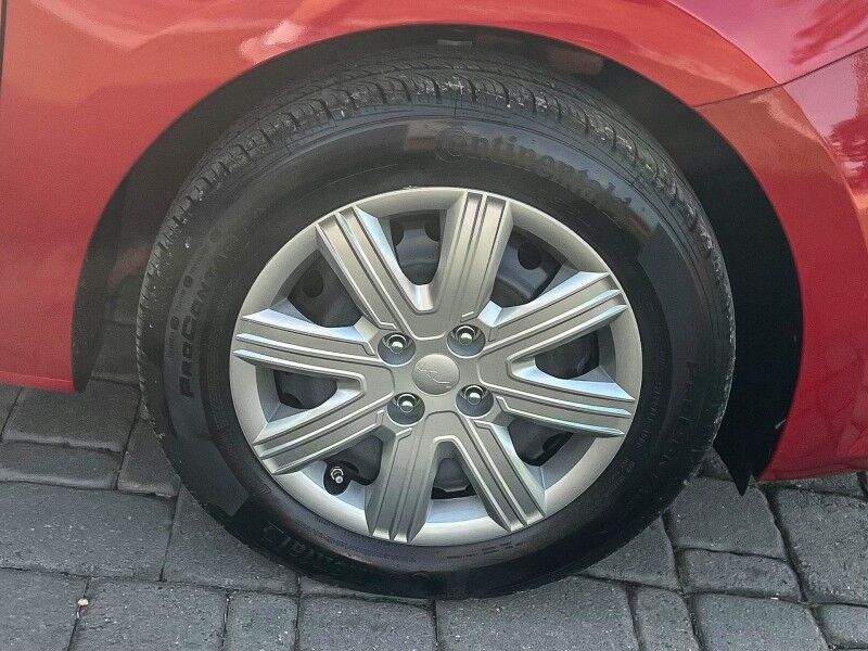 2023 Kia Rio 5-Door S Wilmington NC