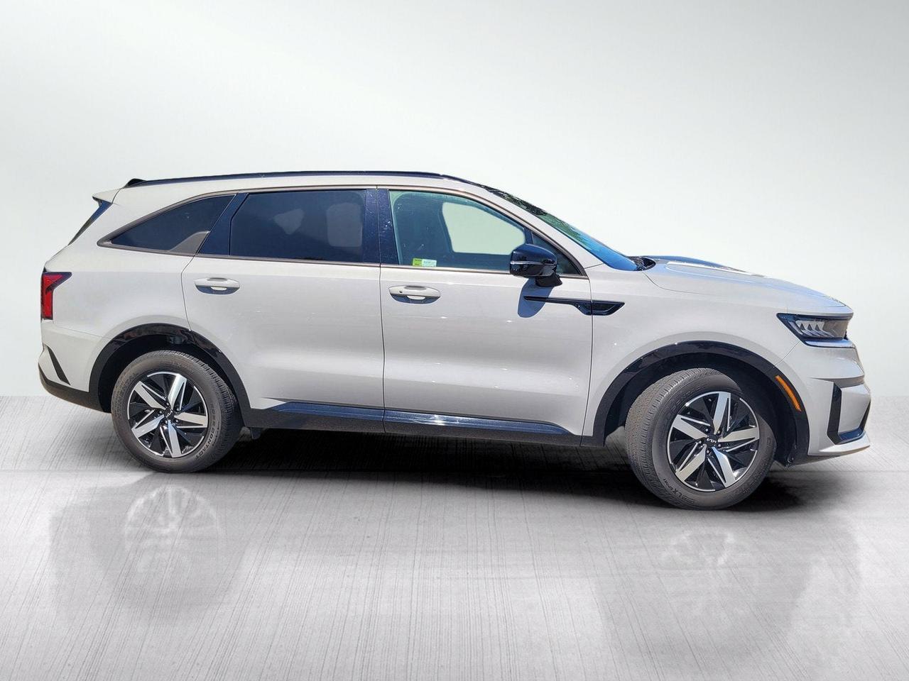 2023 Kia SORENTO EX