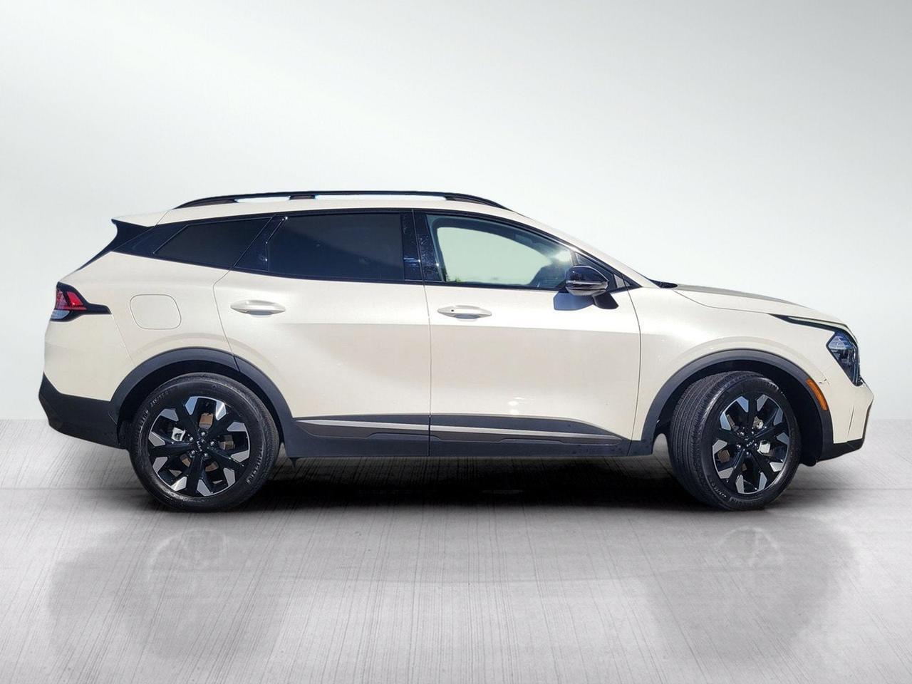 2023 Kia SPORTAGE PLUG-IN HYBRID X-LINE