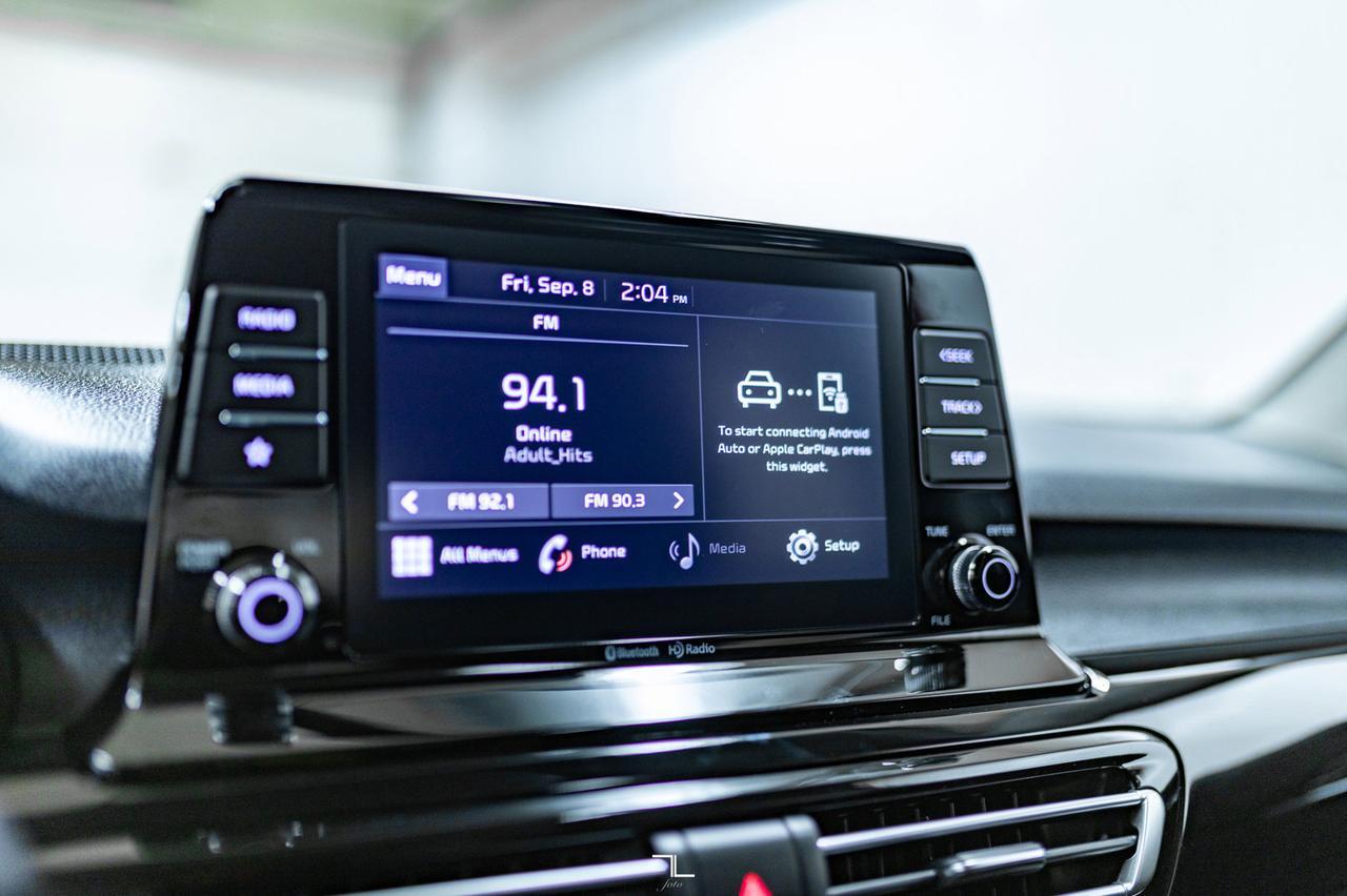 2023 Kia Seltos AWD EX Leather Roof BCam Red Deer AB