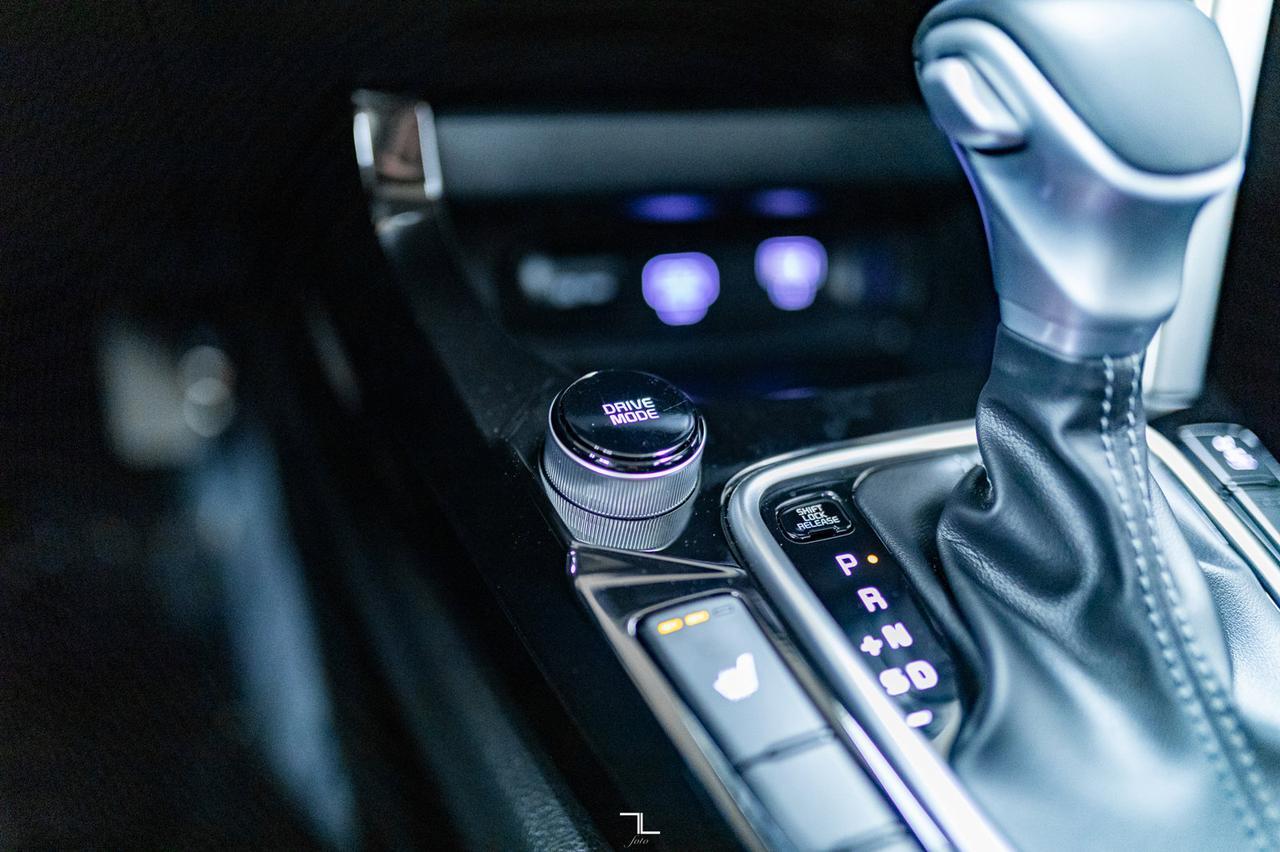 2023 Kia Seltos AWD EX Leather Roof BCam Red Deer AB