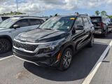 2023 Kia Seltos EX Oshkosh WI