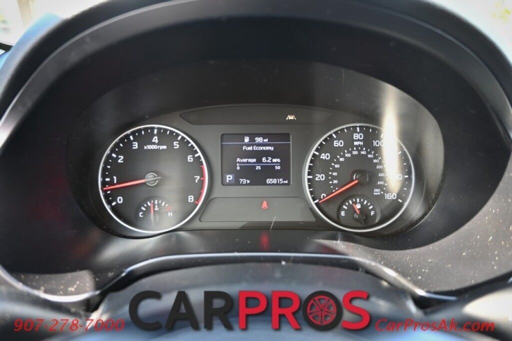 2023 Kia Seltos LX - AWD - Premium Cloth Seats - Power Locks, Windows & Mirrors - Lane Assist & Forward Collision Alert - Apple Carplay & Android Auto - USB Input - Back Up Camera - Cruise Control - 31 MPG - 1-Owner Anchorage AK