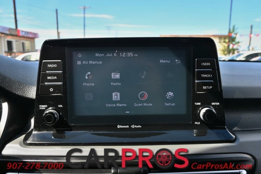 2023 Kia Seltos LX - AWD - Premium Cloth Seats - Power Locks, Windows & Mirrors - Lane Assist & Forward Collision Alert - Apple Carplay & Android Auto - USB Input - Back Up Camera - Cruise Control - 31 MPG - 1-Owner Anchorage AK