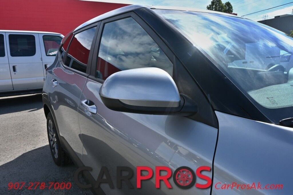 2023 Kia Seltos LX - AWD - Premium Cloth Seats - Power Locks, Windows & Mirrors - Lane Assist & Forward Collision Alert - Apple Carplay & Android Auto - USB Input - Back Up Camera - Cruise Control - 31 MPG - 1-Owner Anchorage AK