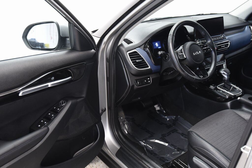 2023 Kia Seltos Nightfall Akron