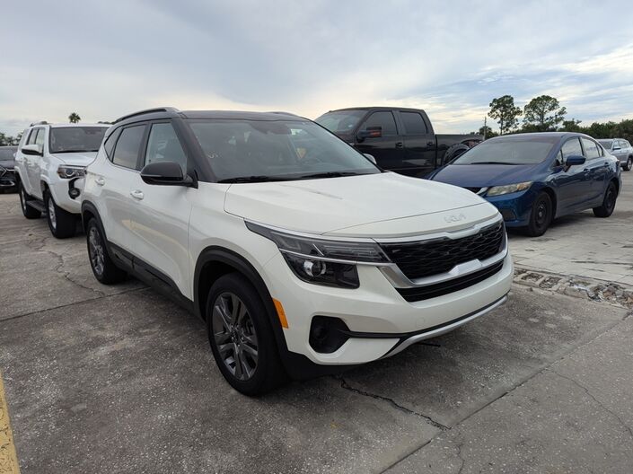 2023 Kia Seltos S Oshkosh WI