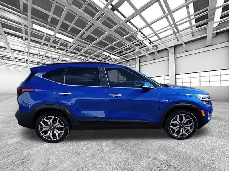 2023 Kia Seltos SX Turbo Richmond Hill ON