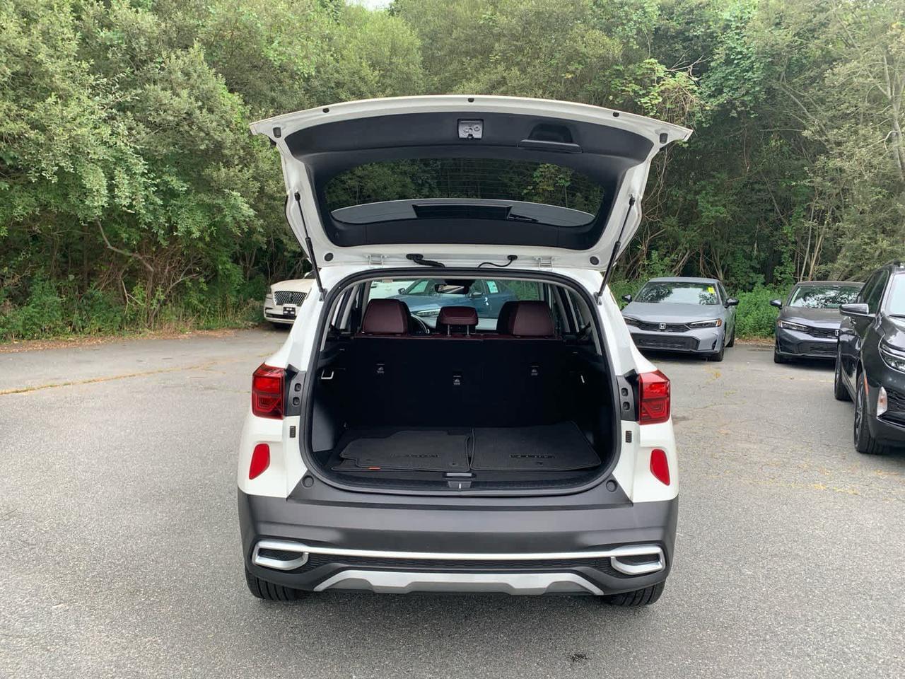 2023 Kia Seltos SX Dartmouth MA