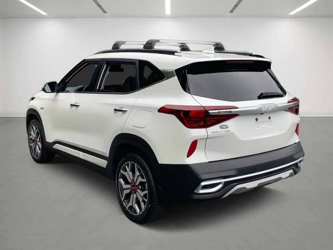 2023 Kia Seltos SX Dartmouth MA