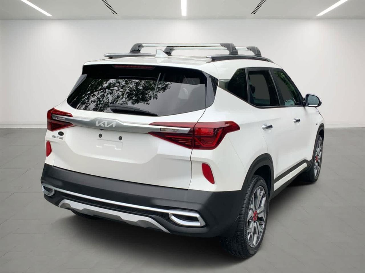 2023 Kia Seltos SX Dartmouth MA