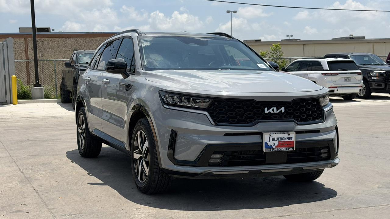 2023 Kia Sorento EX