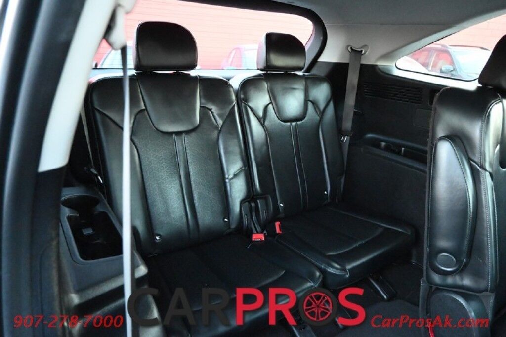 2023 Kia Sorento Hybrid EX - AWD - Power & Heated Leather Seats - Push To Start - Navigation - Bluetooth - 3rd Row - Seats 6 - Remote Start - Backup Camera - Blind Spot Alert - Keyless Entry & Push to Start - 1 Owner Anchorage AK