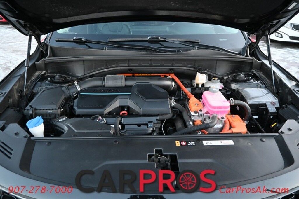 2023 Kia Sorento Hybrid EX - AWD - Power & Heated Leather Seats - Push To Start - Navigation - Bluetooth - 3rd Row - Seats 6 - Remote Start - Backup Camera - Blind Spot Alert - Keyless Entry & Push to Start - 1 Owner Anchorage AK