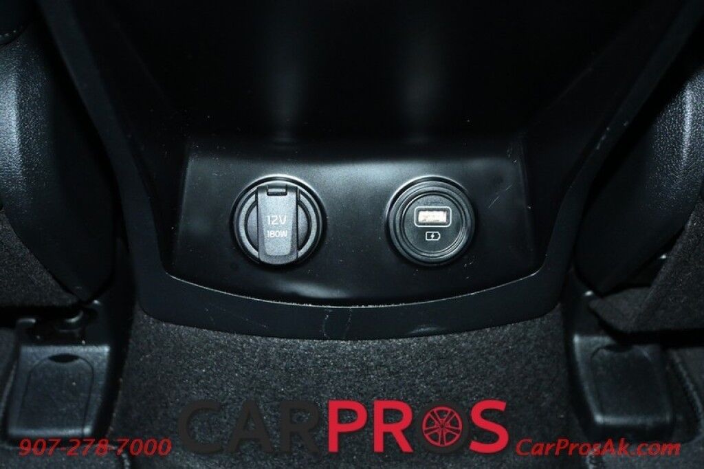 2023 Kia Sorento Hybrid EX - Power Heated Leather Seats - Push To Start - Navigation - Bluetooth - 3rd Row - Seats 6 - Remote Start - Backup Camera - Blind Spot Alert - Keyless Entry & Push to Start - Rear Parking Sensors Anchorage AK