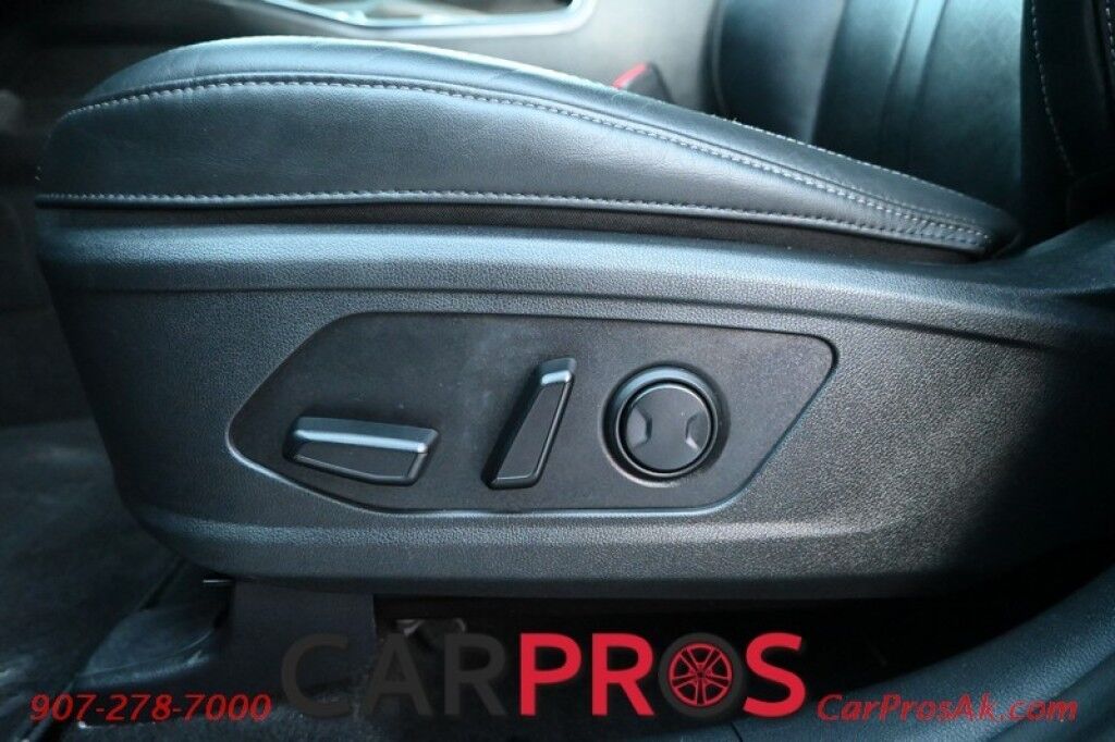 2023 Kia Sorento Hybrid EX - Power Heated Leather Seats - Push To Start - Navigation - Bluetooth - 3rd Row - Seats 6 - Remote Start - Backup Camera - Blind Spot Alert - Keyless Entry & Push to Start - Rear Parking Sensors Anchorage AK