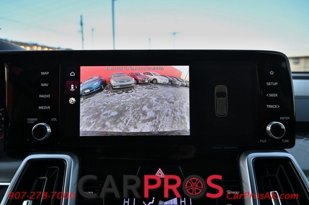 2023 Kia Sorento Hybrid EX - Power & Heated Leather Seats - Push To Start - Navigation - Bluetooth - 3rd Row - Seats 6 - Remote Start - Backup Camera - Blind Spot Alert - Keyless Entry & Push to Start - 1 Owner Anchorage AK