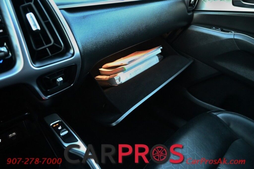 2023 Kia Sorento Hybrid EX - Power & Heated Leather Seats - Push To Start - Navigation - Bluetooth - 3rd Row - Seats 6 - Remote Start - Backup Camera - Blind Spot Alert - Keyless Entry & Push to Start - 1 Owner Anchorage AK